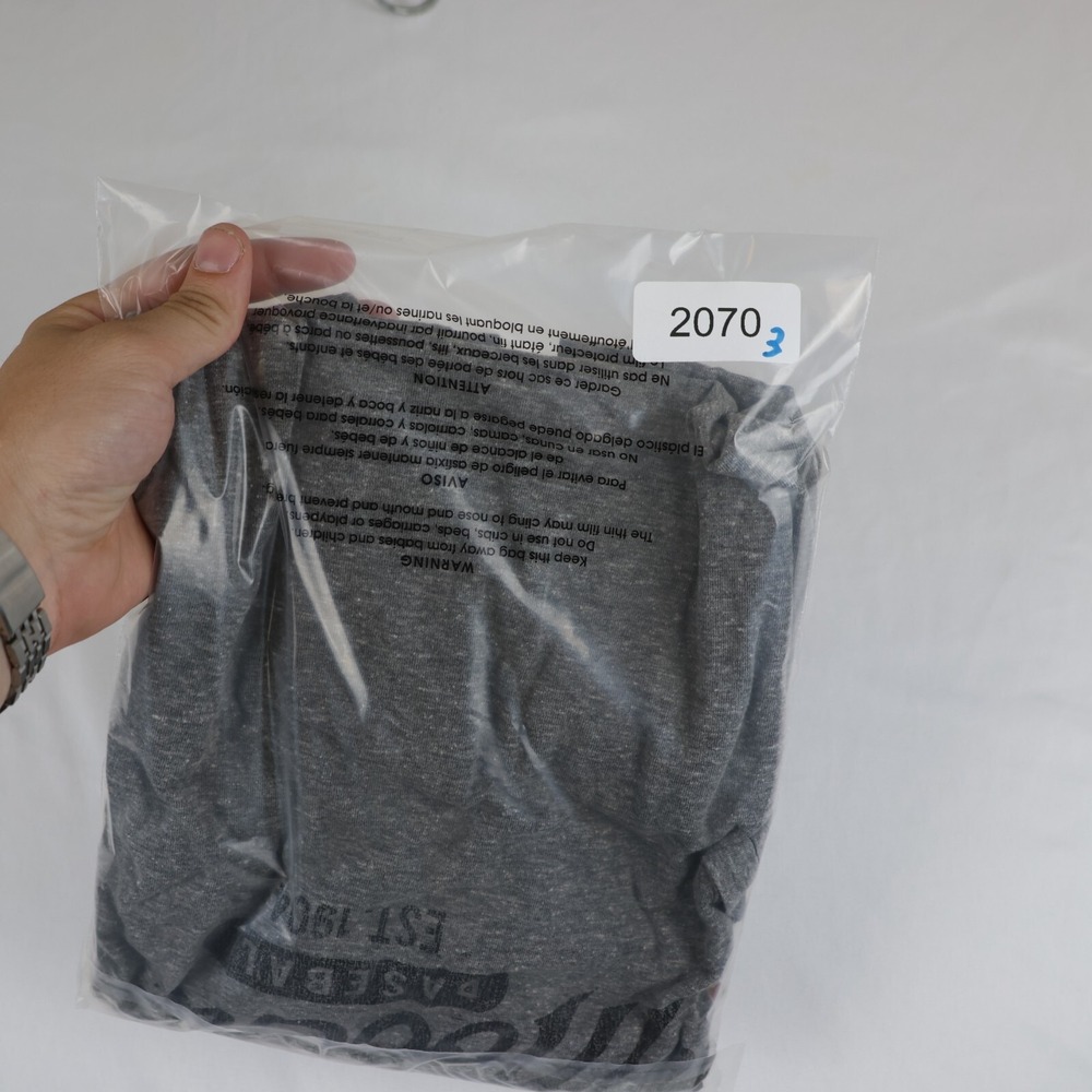 Retro Brand T-Shirt Mens Large Gray Chicopee Kansas Moochers Baseball Graphic - Picture 10 of 10